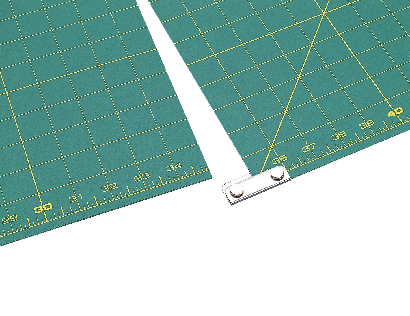 RM-CLIPS/3 35" x 70" Continuous Grid, Double-Sided, Self-Healing Rotary Mat Set - Image 2