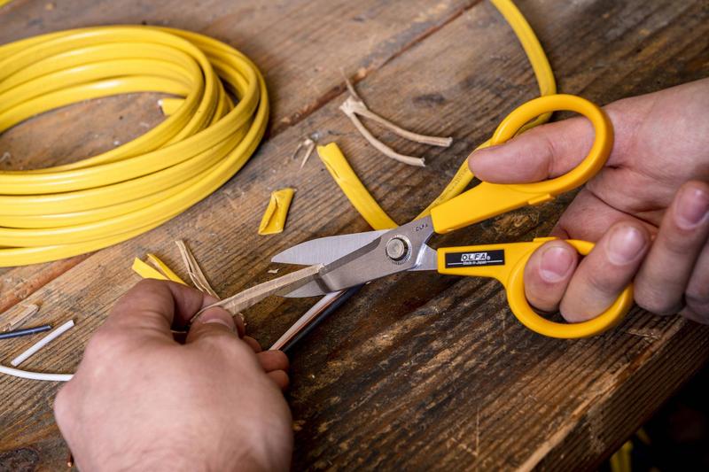 5-Inch SCS-1 Serrated-Edge Stainless Steel Scissors - Image 4